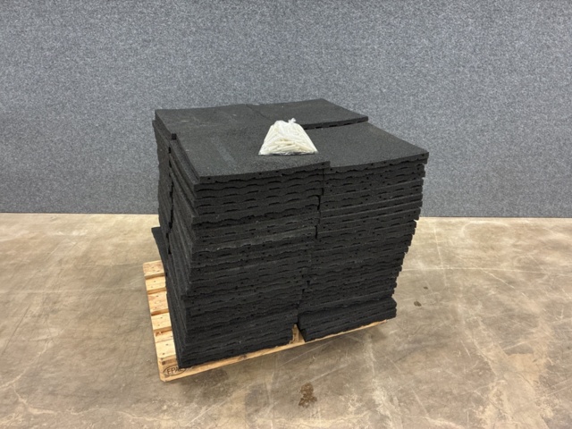 1492137-1 Gymgolv, ca 28.75 kvm