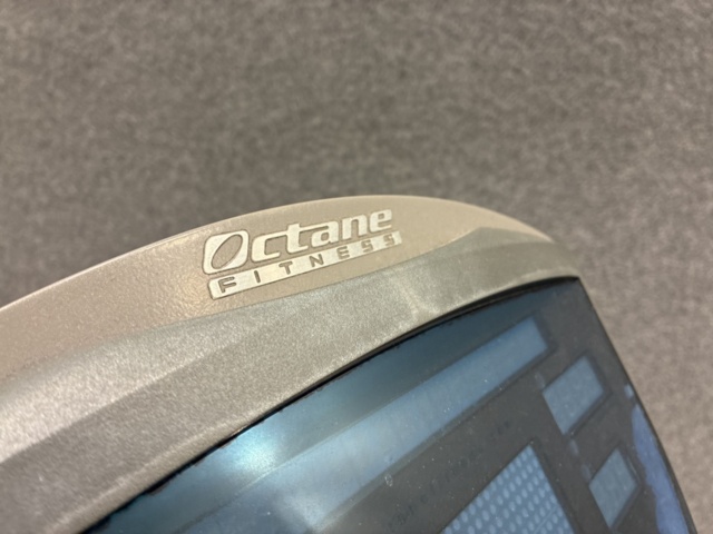 1492148-17 Cross trainer, Octane fitness