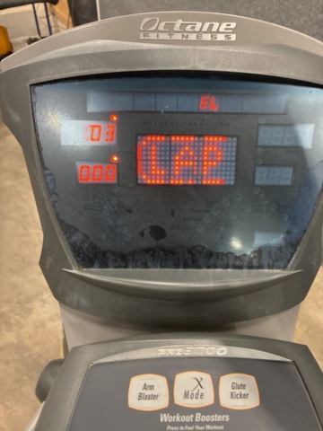 1492148-30 Cross trainer, Octane fitness