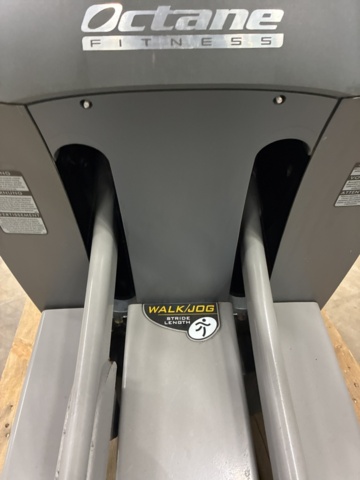 1492148-32 Cross trainer, Octane fitness