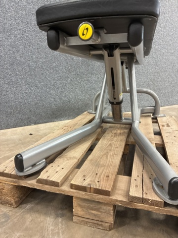 1492150-10 Sit-up bench, Cybex