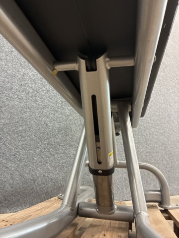 1492150-11 Sit-up bench, Cybex