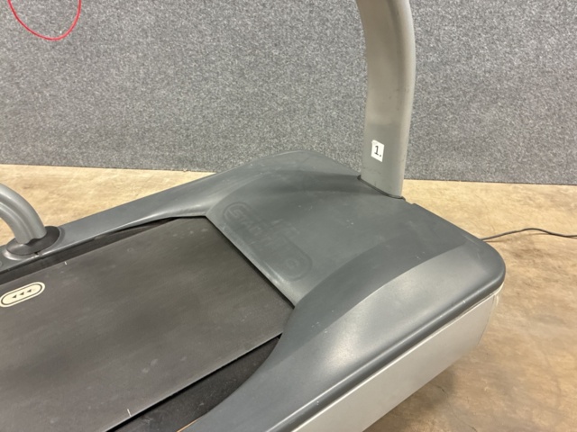 1492152-16 Treadmill, Star Trac