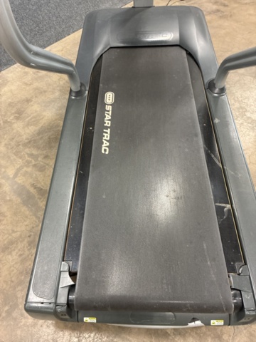 1492152-30 Treadmill, Star Trac