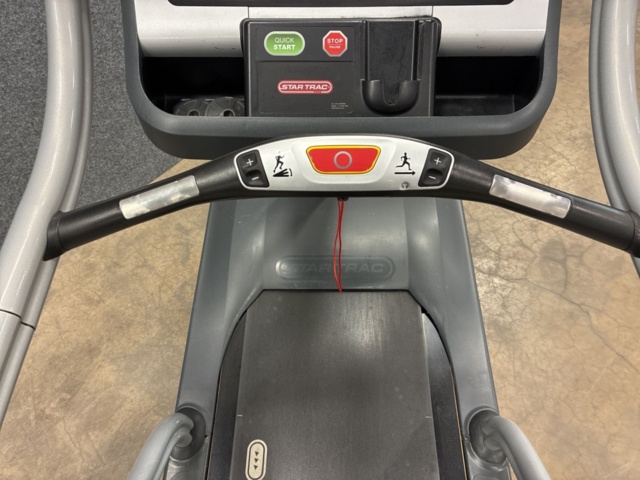 1492152-31 Treadmill, Star Trac