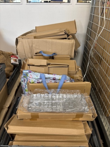 1436491-12 Wood, pellets and accessories for smoking - Kamado Joe, Buena Vista BBQ, etc.