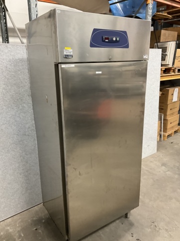 1473021-5 Refrigerator - Electrolux