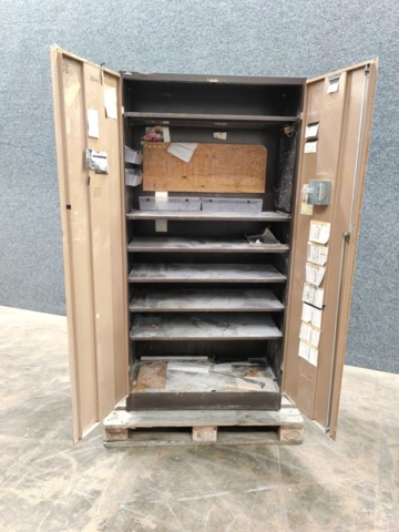 1492424-8 Verkstadsskåp Y Bengtssons Mekaniska