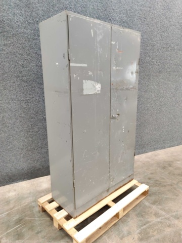 1492426-3 Verkstadsskåp