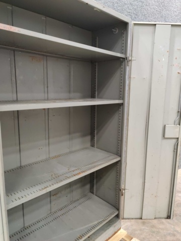 1492426-6 Verkstadsskåp