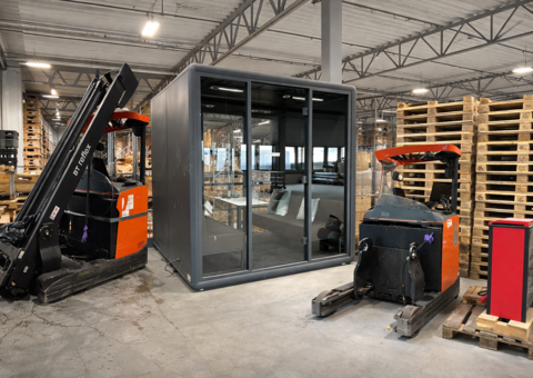 Bild som representerar auktionen - Avyttring truckar och möteskub