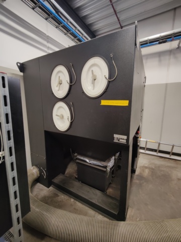 1492755-71 Laser cutting machine Amada FO MII 3015 NT 4kW + Automated Storage Tower