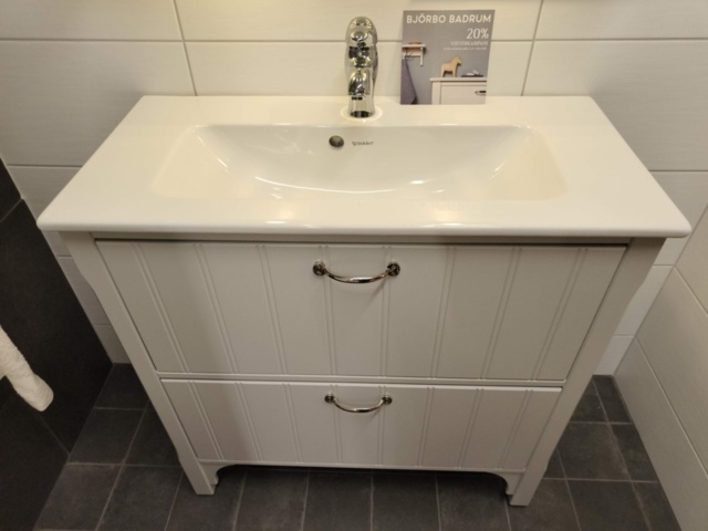 1401328-6 Badrumsinredning Björbo Saga