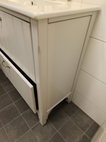 1401328-11 Badrumsinredning Björbo Saga