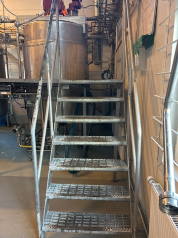 1492841-8 Jacketed tanks