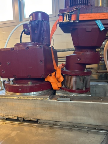 1492841-13 Jacketed tanks