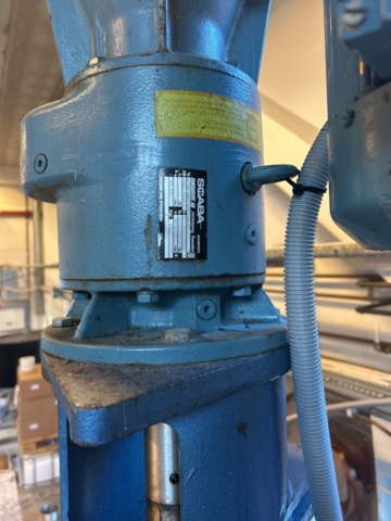 1492841-18 Jacketed tanks