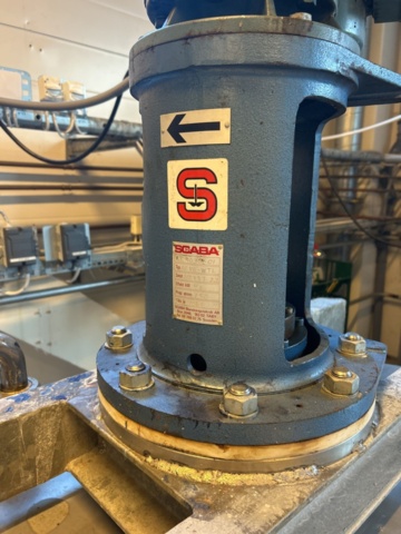 1492841-20 Jacketed tanks