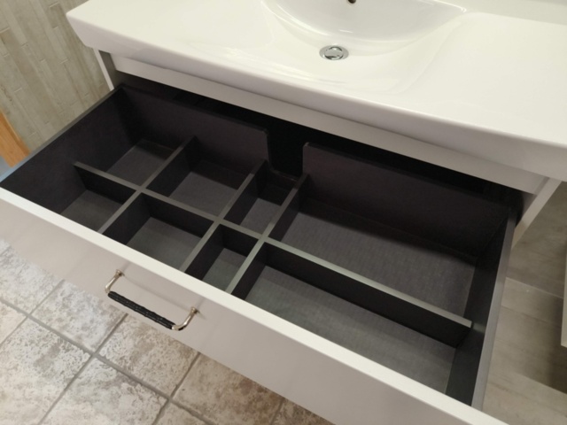 1401332-7 Badrumsinredning Björbo