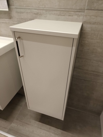 1401332-13 Badrumsinredning Björbo