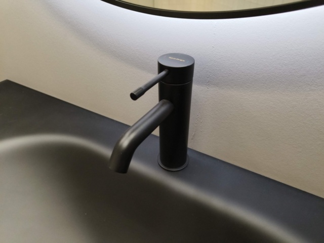 1401333-5 Badrumsinrening Macro Design Serie Crown