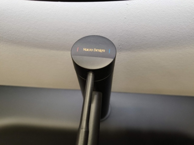 1401333-6 Badrumsinrening Macro Design Serie Crown