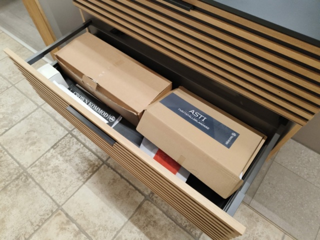 1401333-10 Badrumsinrening Macro Design Serie Crown