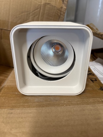 1436489-33 Lot of approx. 170 fluorescent tubes and lighting - Mixed makes and models