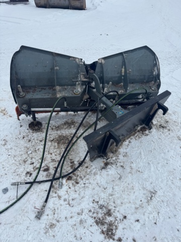 1492843-10 Folding plough Fjärås VP175