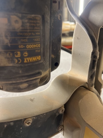 1469610-10 Miter saw with stand - DeWALT D24000-QS