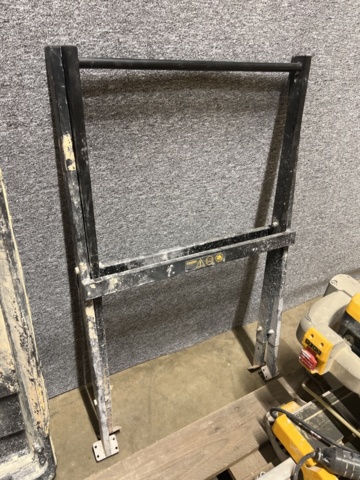 1469610-11 Miter saw with stand - DeWALT D24000-QS