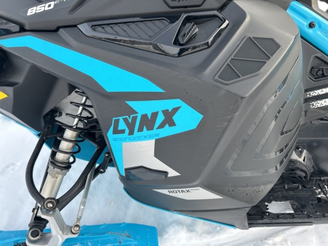 1435709-11 Snöskoter Lynx Boondocker 3900 850 E-tec -2022