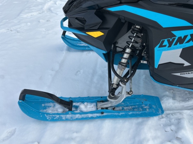 1435709-12 Snöskoter Lynx Boondocker 3900 850 E-tec -2022