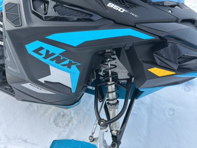 1435709-17 Snöskoter Lynx Boondocker 3900 850 E-tec -2022