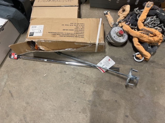 1469614-10 Blandade byggtillbehör