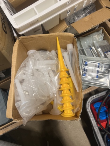 1469614-21 Blandade byggtillbehör