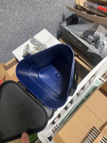 1469614-24 Blandade byggtillbehör