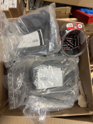 1469614-38 Blandade byggtillbehör