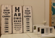 1416811 Paintings in "wood"