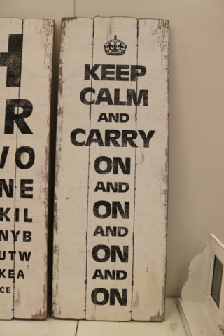 1416811-12 Paintings in "wood"