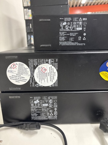 1482184-14 Lot of desktop computers and routers - 19 computers + 2 Wi-Fi routers