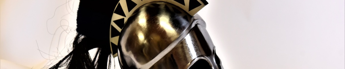 Bild som representerar auktionen - Unik Heminredning; rustningar, dyk- och riddarhjälmar m.m.