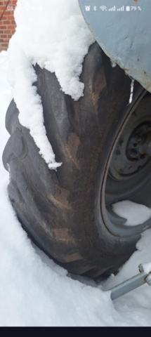 1351400-9 Traktor - Ferguson (Reparationsobjekt)