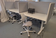 1482241 Skrivbord och kontorsstolar - ROL Ergo, HÅG