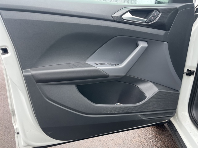 1351399-23 Volkswagen T-Cross 1.0 TSI OPF Manuell, 95hk, -2019