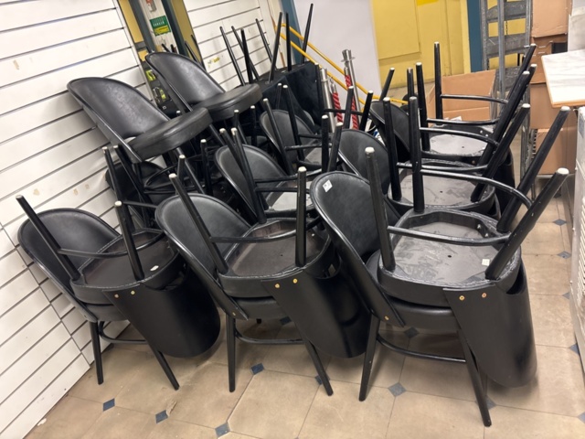 1469155-10 Lot of various chairs - approx. 24 pcs.