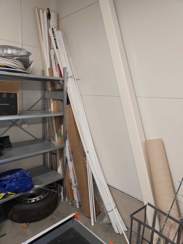 1435714-2 Collection of electrical conduits and cable strips