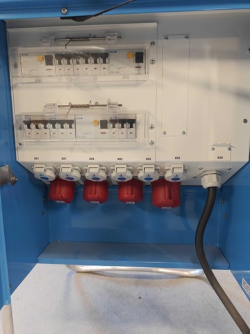 1435719-4 Elcentral - El-Björn SF 32