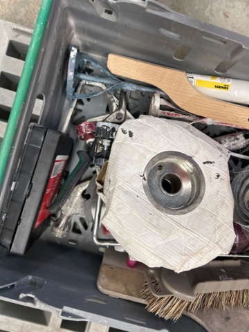 1455020-8 Collection of various garden equipment, construction and miscellaneous (updated)