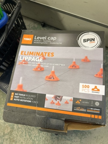 1455020-14 Collection of various garden equipment, construction and miscellaneous (updated)